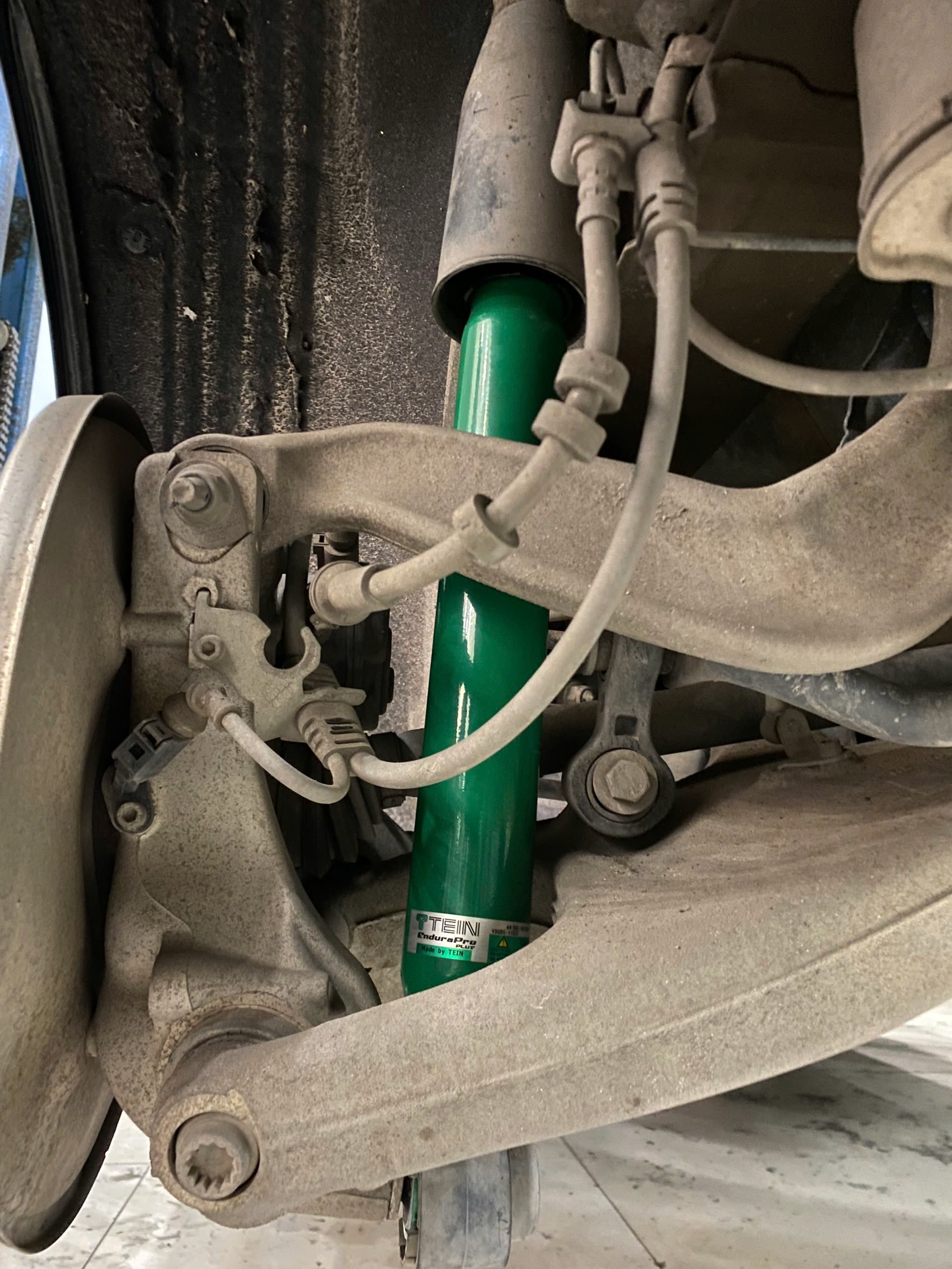 GIẢM XÓC CHO XE AUDI Q5 (8R) (2009-2017) TEIN ENDURAPRO PLUS