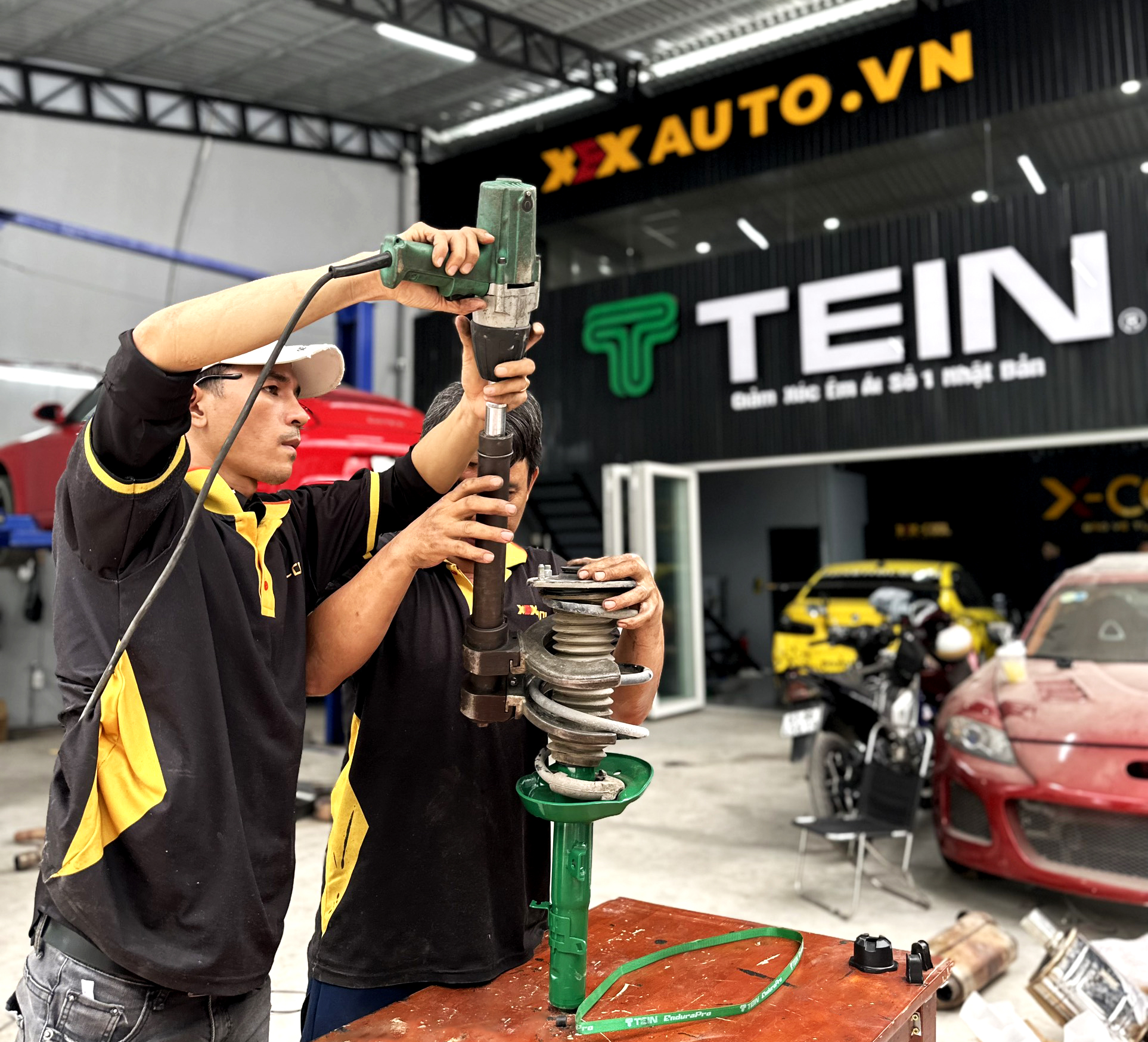 GIẢM XÓC CHO XE HONDA ACCORD (2008+) TEIN ENDURAPRO PLUS