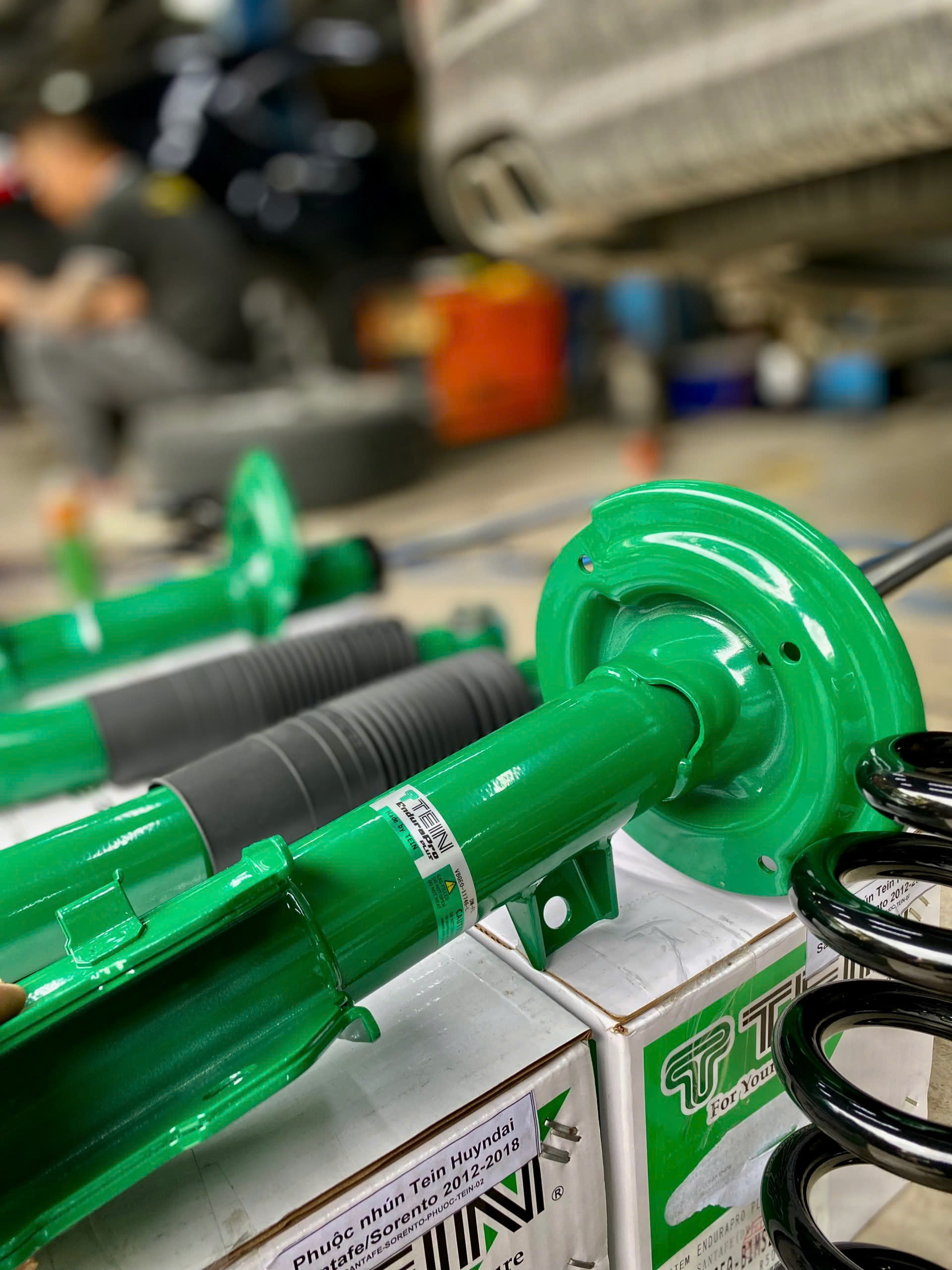 GIẢM XÓC CHO XE HYUNDAI SANTAFE 1 CẦU (2012-2018) TEIN ENDURAPRO PLUS