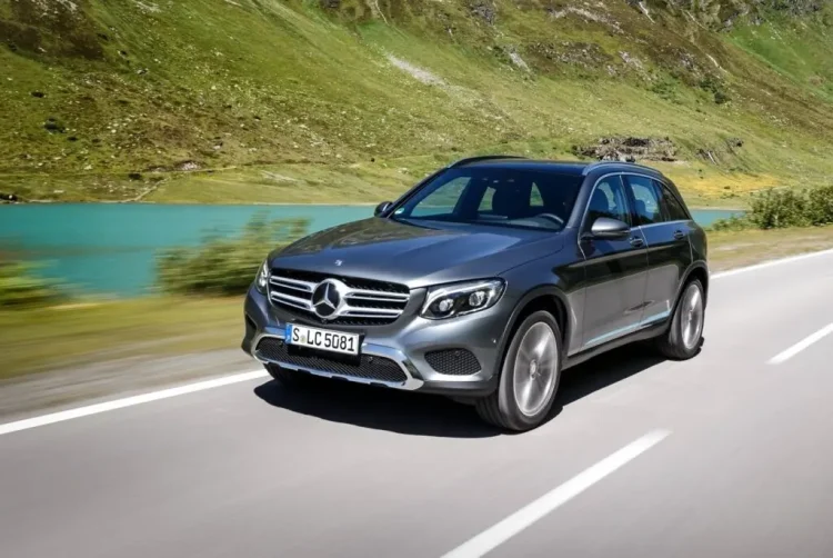 Giảm xóc Mercedes GLC-Class X253 êm ái - đằm chắc trên các cung đường Châu Âu